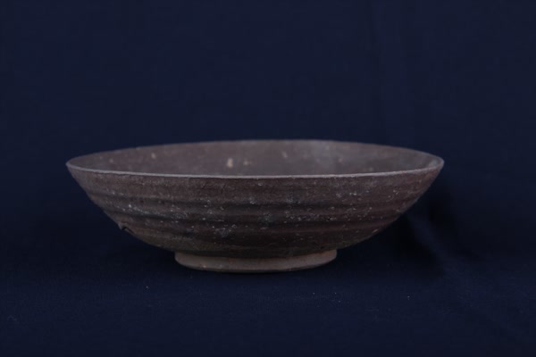 宋酱釉瓷碗