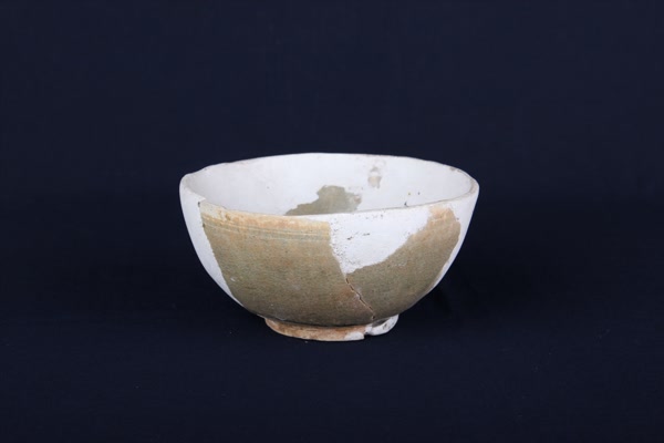 南朝青瓷碗