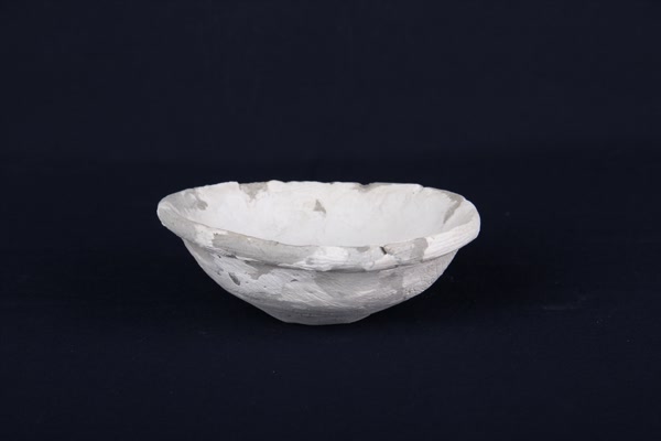 汉灰陶钵
