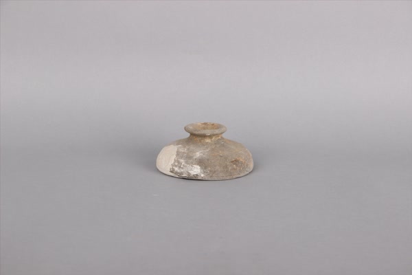 汉灰陶器盖