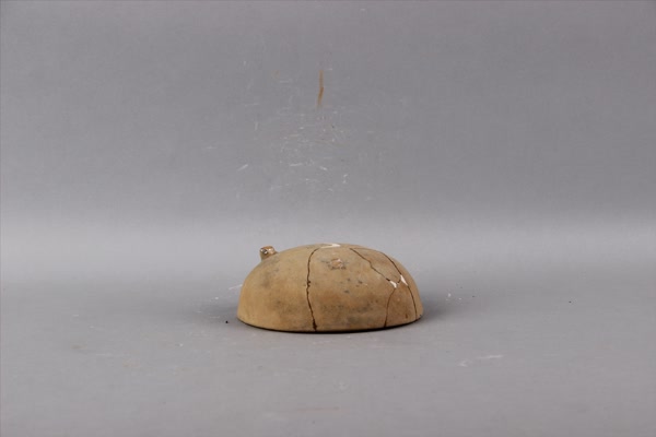 汉褐陶器盖