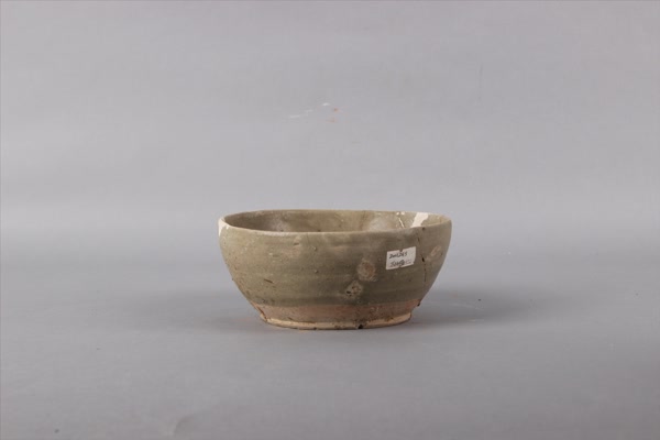 两晋青瓷碗