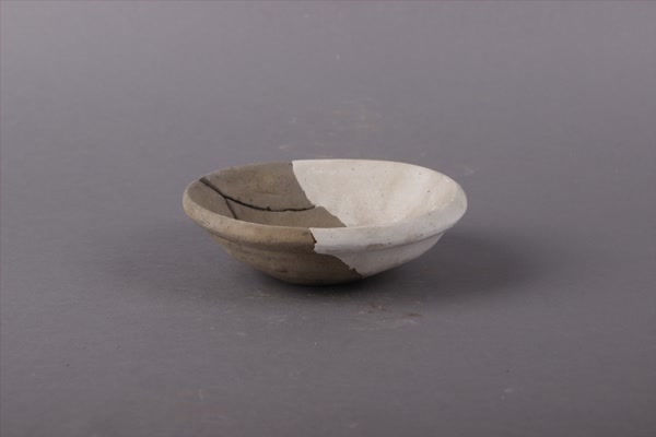 汉灰陶钵