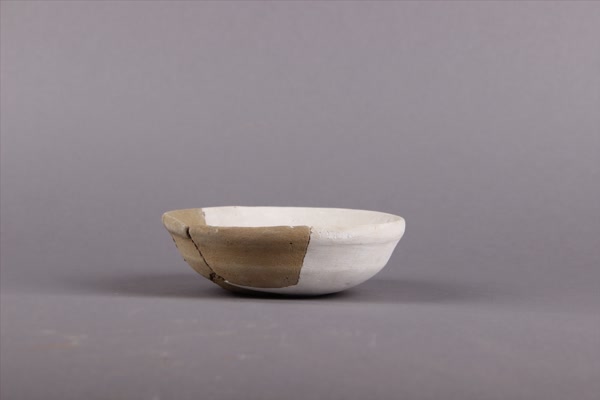 汉灰陶钵