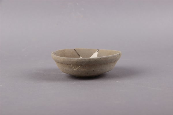 东汉灰陶钵