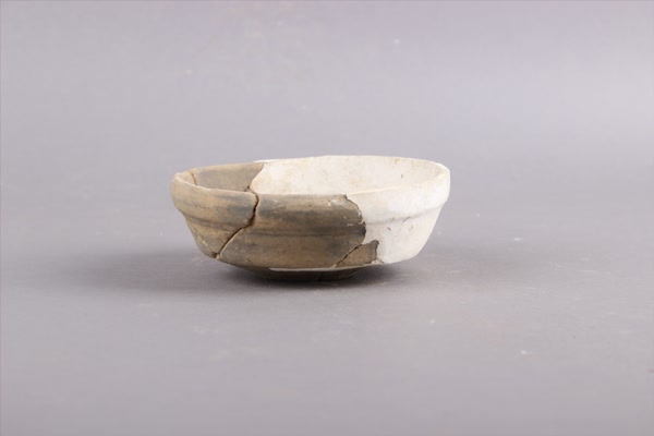 东汉灰陶钵