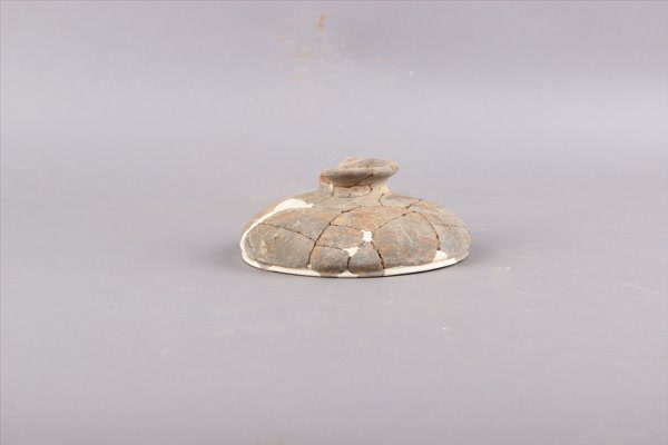 秦至西汉灰陶器盖