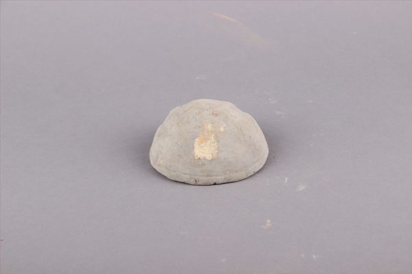 东汉灰陶博山炉盖