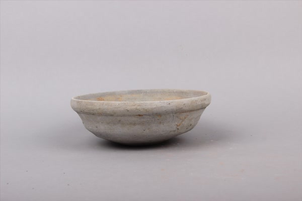东汉灰陶钵
