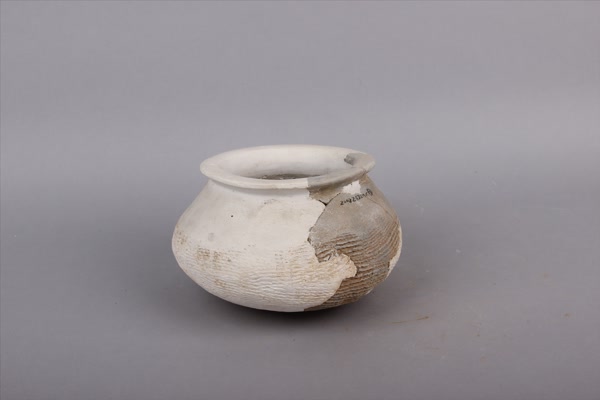 东汉绳纹灰陶釜