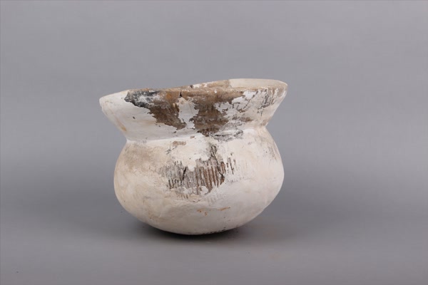 两晋灰陶釜