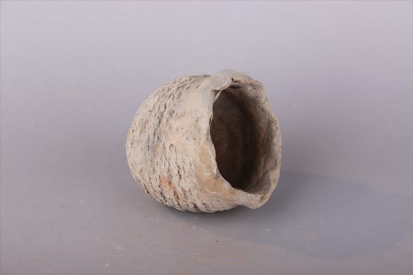 汉灰陶圜底罐