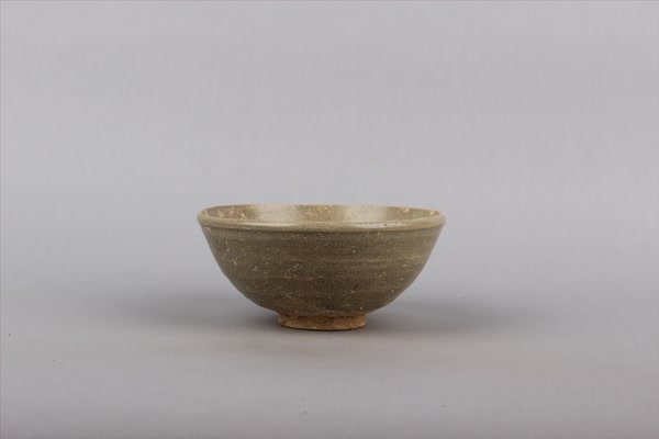 宋青瓷碗