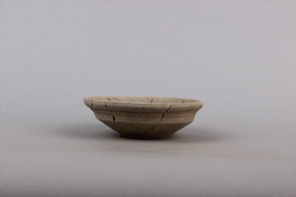 汉灰陶钵