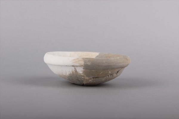 汉灰陶钵