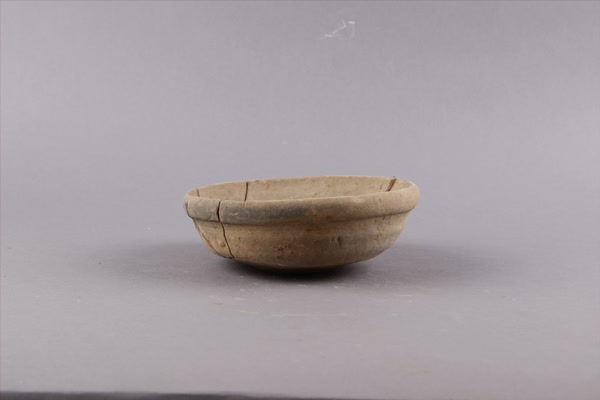 东汉灰陶钵