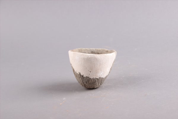 东周灰陶尖底杯