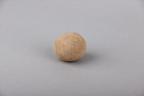 西汉灰陶球