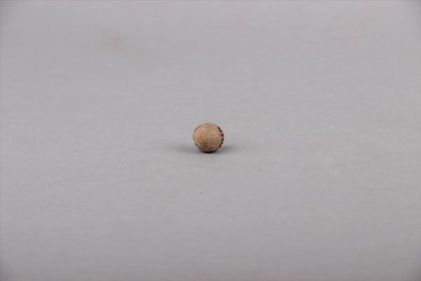 汉灰陶球