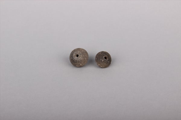 商灰陶纺轮